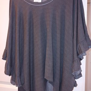 NWOT Fantastic Fawn Poncho Style Top w/ Ruffled Armholes BNWOT